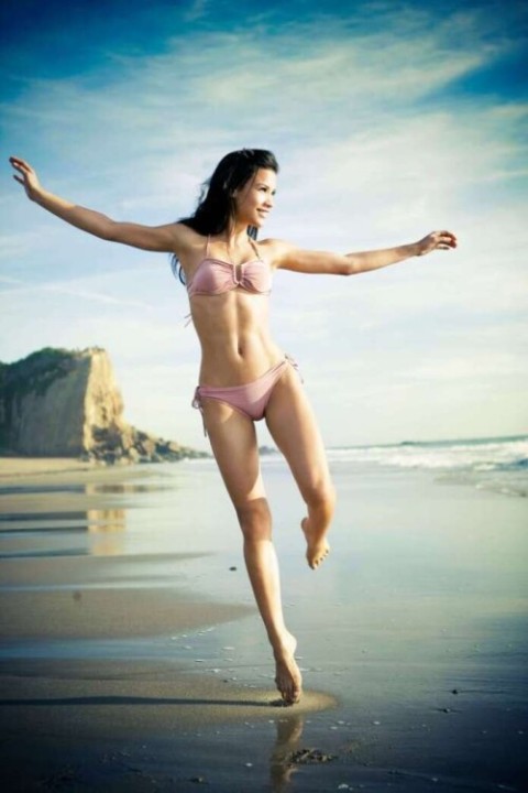 danay-garcia-bikini.jpg