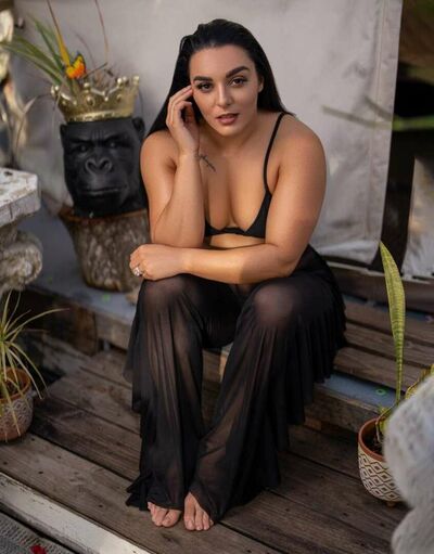 deonna-purrazzo_0273_400px.jpg