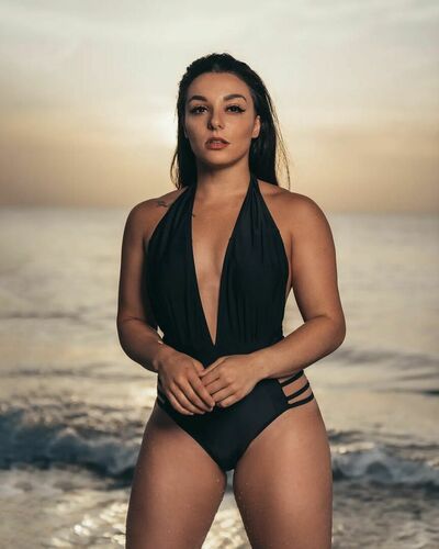 deonna-purrazzo_0351_400px.jpg