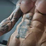 athlete-sexy-veins-ra3FqP