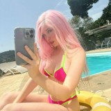 belle-delphine_4069_400px