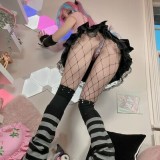 belle-delphine_4114_400px