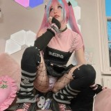 belle-delphine_4115_400px