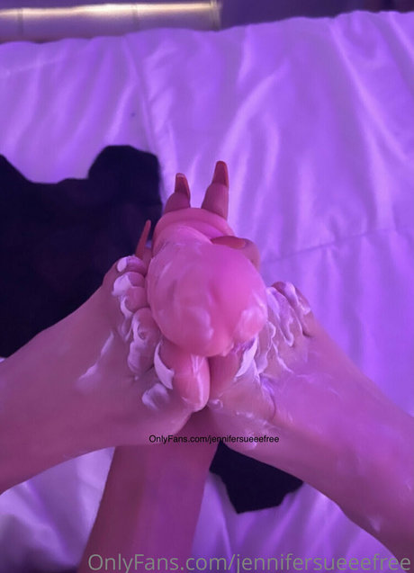 jennifersueee-10.jpg