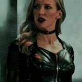 katie-cassidy-54-1080px