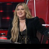 kelly-clarkson-7-1080px