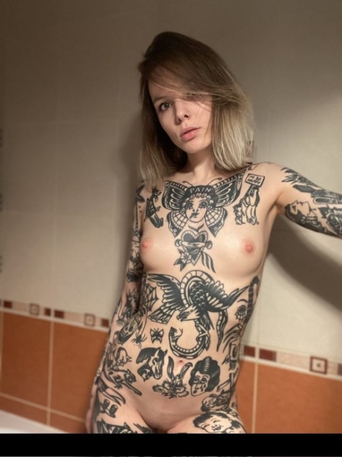 kelsomasha-tattooed-russian-36-1080px.jpg