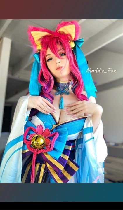 maddiefoxfree-4-1080px.jpg