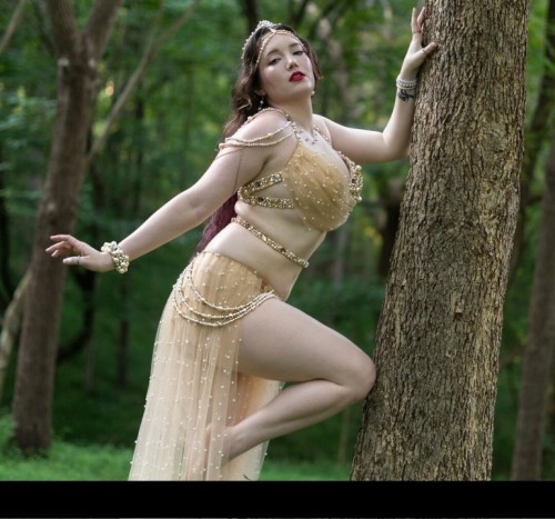 magnoliabellydance-8-1080px.jpg