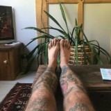 male-feet-uk-85-1080px