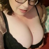 maturebustymom-2-1080px