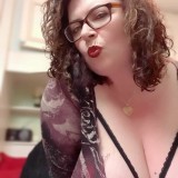 maturebustymom-24-1080px
