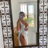 megan-barton-hanson-196-1080px