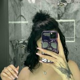 melanie-dark-9-1080px