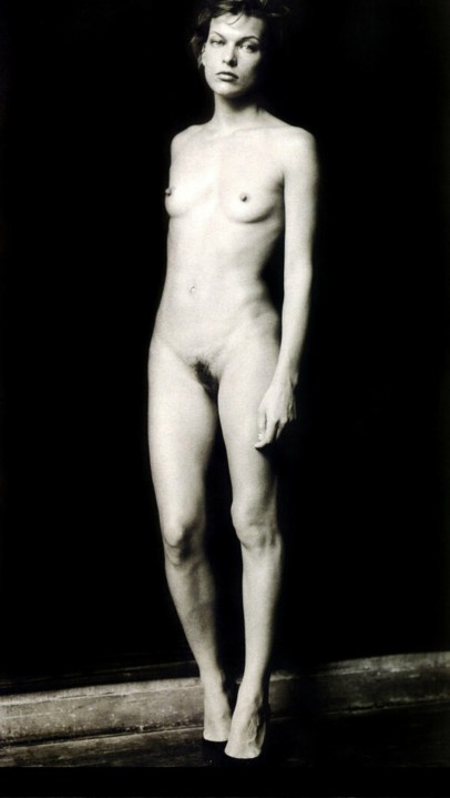 milla-jovovich-30-1080px.jpg