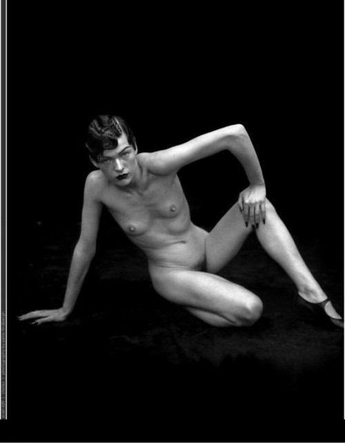 milla-jovovich-42-1080px.jpg