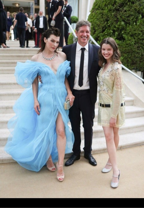 milla-jovovich-73-1080px.jpg