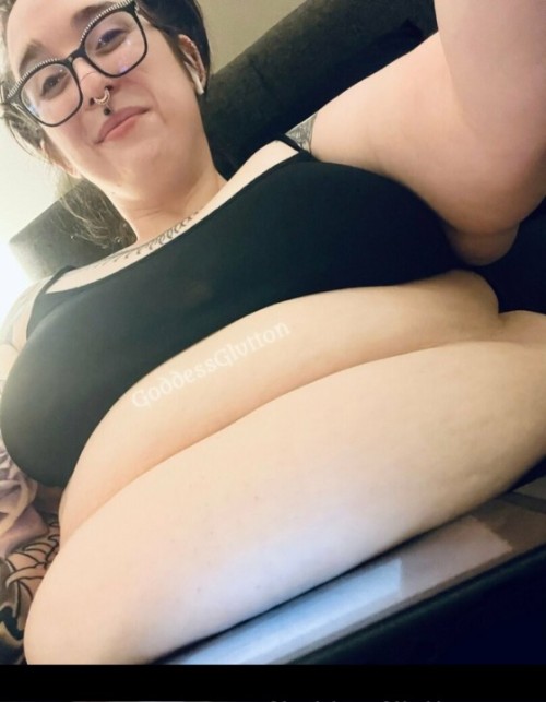 mommyglutton 50 1080px