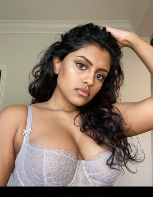 Yamini-Nambimadom-Nude-16.jpg