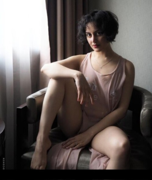 Yasmeena-Nude-1.jpg