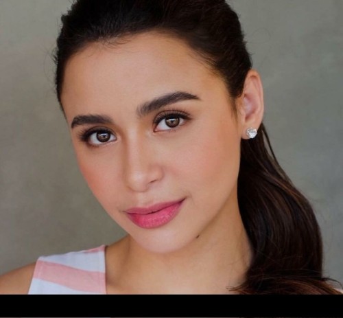 Yassi-Pressman-Nude-1.jpg