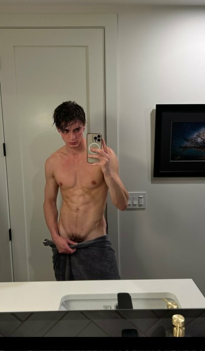 Your1loverboy-Nude-7.jpg