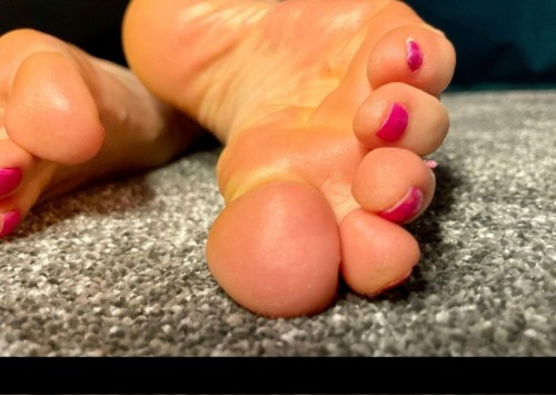 Your_dollfeet-Nude-13.jpg