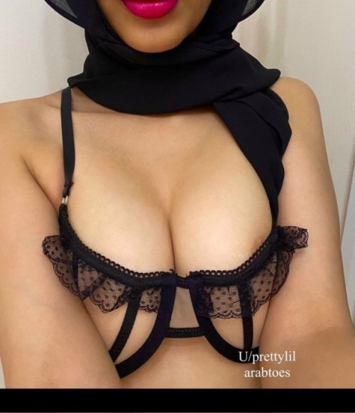 Yourarabprincessfreepage-Nude-21.jpg