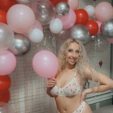 Yourfavehippie-Nude-30