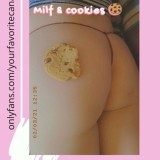 Yourfavoritecanadianmilf-Nude-34