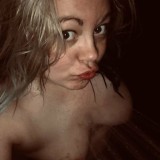 Yourgalphronia-Nude-12