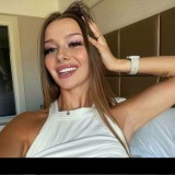 Yourgirl_julie-Nude-1