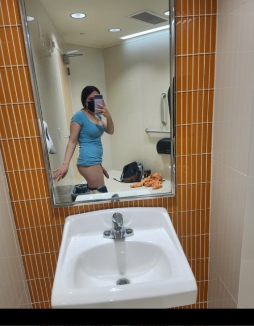 Yourlocalfuta Nude 1