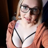Yourlucyloo-Nude-12