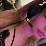 Yourpeanutbuttercup-Nude-3