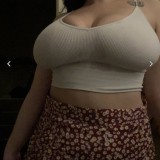 Big-tiddy-Hannah-24