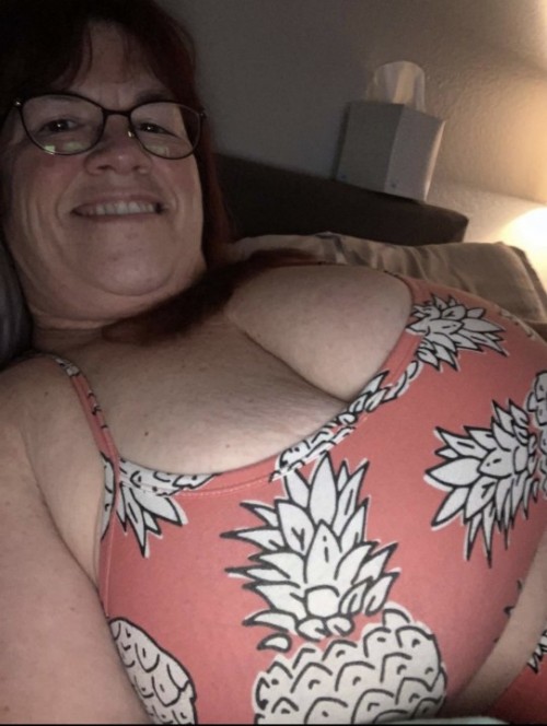 Thick granny (22)