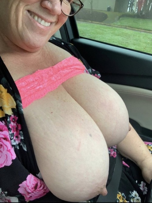 Thick granny (39)