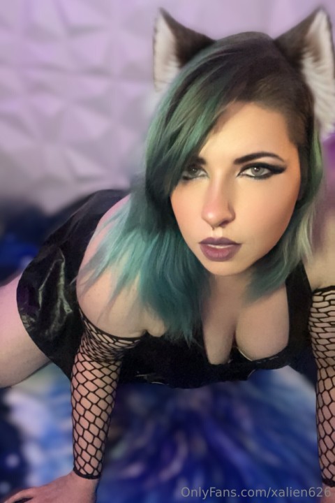Xalien626-6.jpg