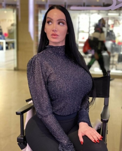 Amyanderssen-5.jpg