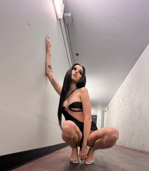 Maggie-Lindemann-1.jpg