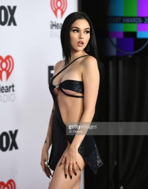 Maggie-Lindemann-25.jpg
