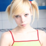 Alice-Wonderbang-1