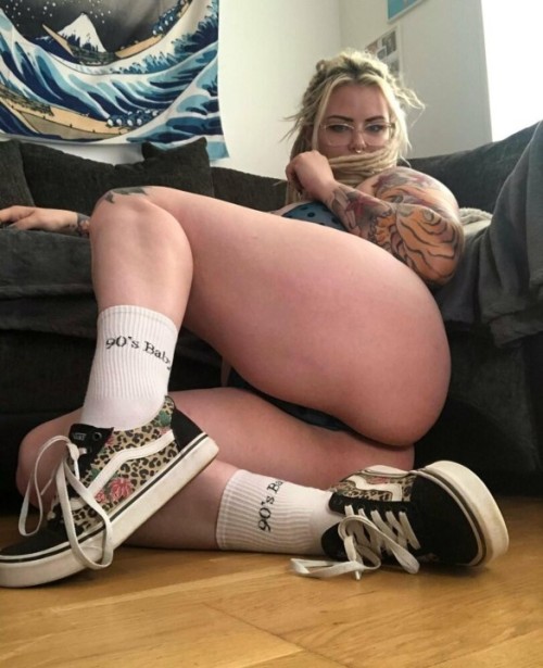 Tattooedaprilfree (60)