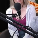 Elyse-Willems_100