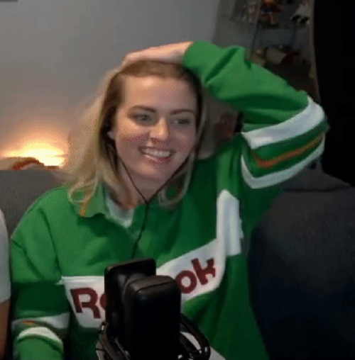 Elyse Willems 112