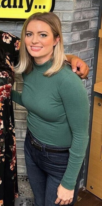 Elyse-Willems_114.jpg