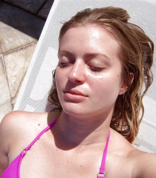 Elyse Willems 2