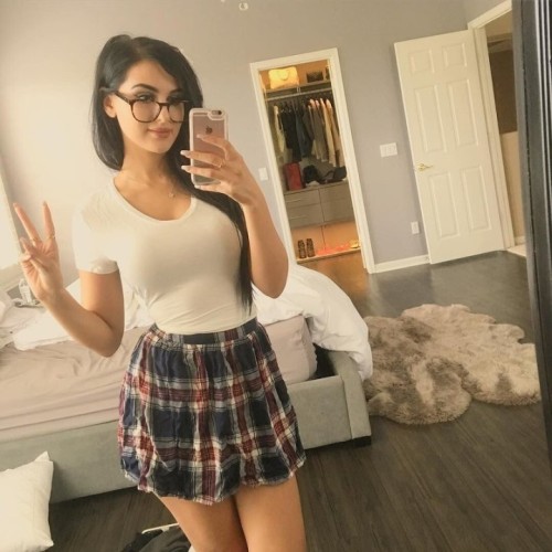 Sssniperwolf_23.jpg