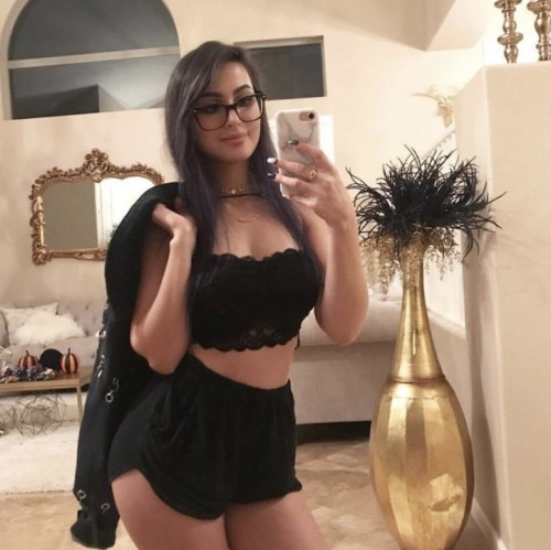 Sssniperwolf_57.jpg